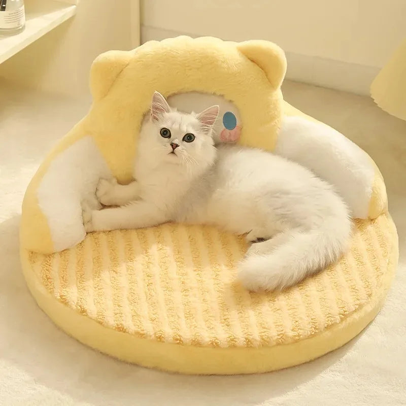 Fluffy Winter Cat Bed